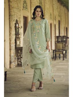 VredeVogel - Women Green Silk Blend Embroidered Kurta with Pant and Dupatta