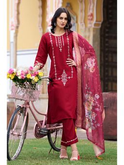 VredeVogel - Women Maroon Silk Blend Embroidered Kurta with Pant and Dupatta