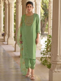 VredeVogel - Women Green Silk Blend Embroidered Kurta with Pant and Dupatta