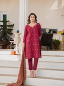 Maroon color option, Currently selected