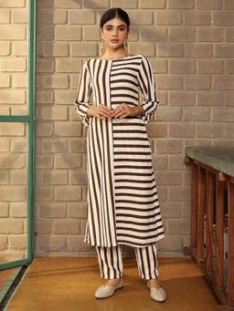 Qissa - Women Brown Striped Boat Neck Kurta With Pant