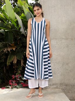 Qissa - Women Blue Striped Flared Kurta With Pant