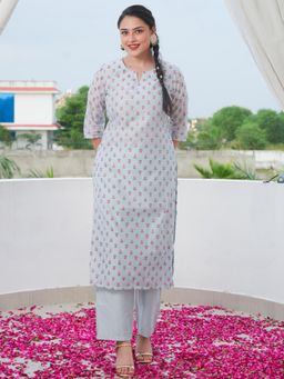 ARAMYA - Women Blue Chanderi Floral printed Kurta With Pant