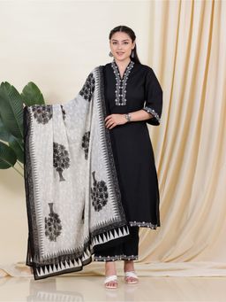 ARAMYA - Women Black Pure Cotton Floral Embroidered Kurta With Pant and Dupatta