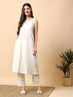Aayusika - Women Off White Cotton Flex Solid Kurta with Pant