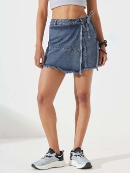 DOLCE CRUDO - Women's Navy Blue Regular High Rise Regular Denim Skorts