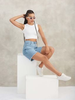 DOLCE CRUDO - Women's Light Blue Regular High Rise Clean Look Stretchable Denim Shorts