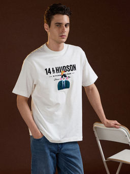 The Bear House - Men White Cotton Oversize Fit Letter Graphic Half Sleeve T-Shirt