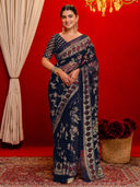 Navy Blue color option, Currently selected
