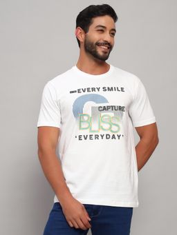 Cantabil - Men White Polycotton Printed Regular Fit T-Shirt