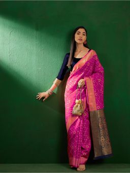Suha - Womens Traditional Magenta Woven Saree with Unstitched Blouse