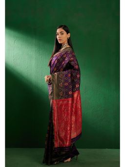 Suha - Womens Traditional Purple Woven Saree with Unstitched Blouse