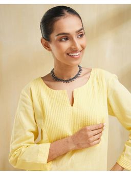Fabindia - Pink Stone Studded Short Necklace