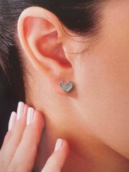 JUPRA - Classic Silver Heart 925 Sterling Silver Stud Earrings