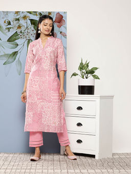 Libas - Pink Silk Blend Printed Straight Kurta