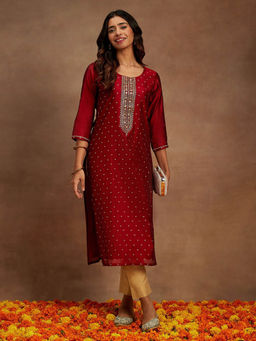Libas - Maroon Chanderi Silk Woven Design with Zari Work Straight Kurta