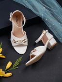 White color option, Sold out, Currently selected