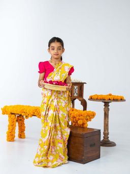 JILMIL - Girls Yellow and Pink Floral Printed Ready To Wear Cotton Saree with Blouse
