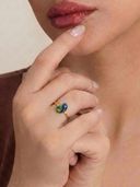 Gold color option, Currently selected