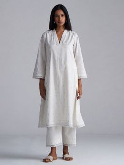 Ganga Fashions - Off-White Mul-Mul Foil Printed Co-Ord Set