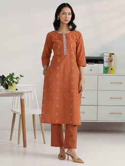 Gerua By Libas - Women Rust Cotton Blend Geometric Kurta with Trouser