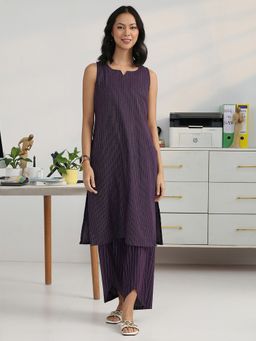 Gerua By Libas - Women Purple Cotton Blend Embellished Kurta with Pant