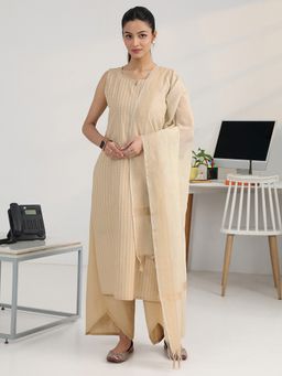 Gerua By Libas - Women Cream Cotton Blend Stripes Kurta with Pant and Dupatta