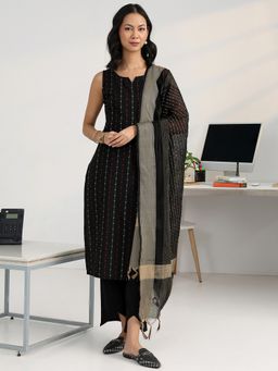 Gerua By Libas - Women Black Cotton Blend Woven Kurta with Pant and Dupatta