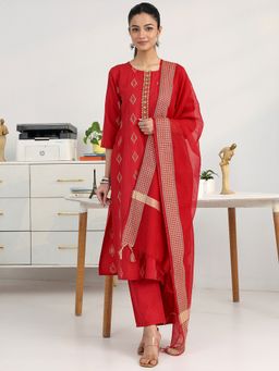 Gerua By Libas - Women Red Cotton Blend Woven Kurta with Pant and Dupatta