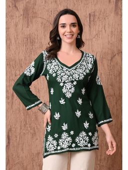 SYRISH - Green Elegant Hand-Embroidered Chikankari Floral Lucknowi Kurti