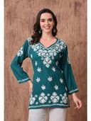 Teal color option, Currently selected