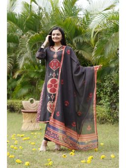Ekana Label - Women Black Madhur Mehfil Cotton Silk Kurta with Pant and Dupatta