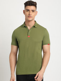 The Bear House - Men Green Solid Slim Fit Polo Collar T-Shirt