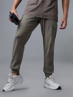 Technosport - Green Men Solid Slim Fit Sports Cargo Pocket Jogger
