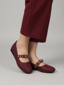 Maroon color option