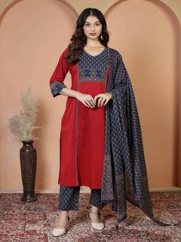Cotton Culture - Maroon Pure Cotton Floral Printed Kurta and Pant with Dupatta