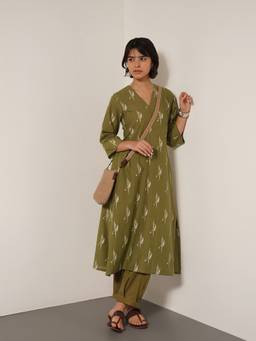 Pink Fort - Olive Pure Cotton Ethnic Motif Kurta with Pant