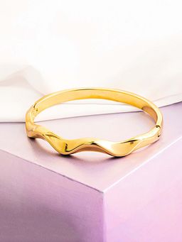 Vogue Panash - Gold Brass Statement Bracelet