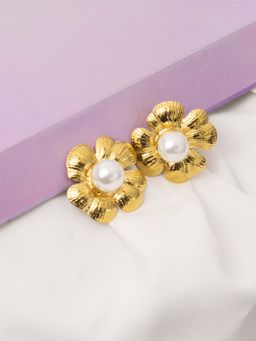 Vogue Panash - White Brass Pearl Pair Of Earrings