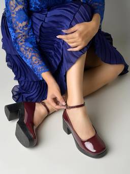 Shoetopia - Women Maroon Pu Sole Heels