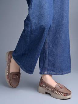 Shoetopia - Women Brown Tpr Sole Loafers