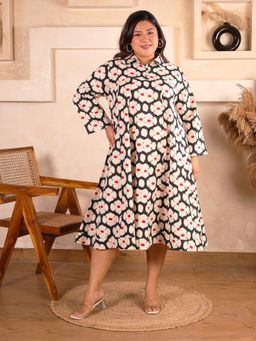 Indietoga - Women Plus Size Black Floral Print Cotton Flared Midi Dress