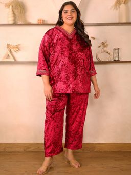 Indietoga - Women Plus Size Maroon Abstract Velvets Co-Ord Set