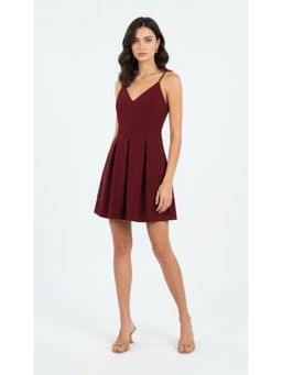COLOR CAPITAL - Pleated Mini Dress - Maroon