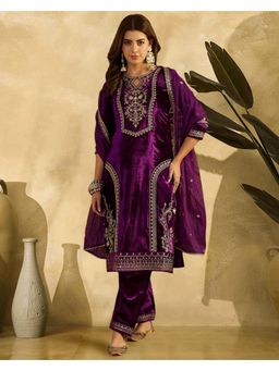 Gahan - Purple Velvet Zari Sequence Embroidered Kurta with Pant and Dupatta