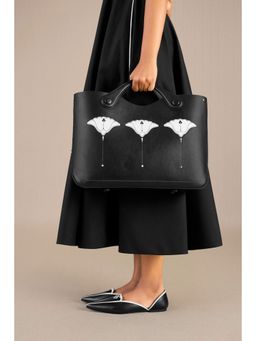 AMPM - Zora Handbag with Pouch (Set of 2)