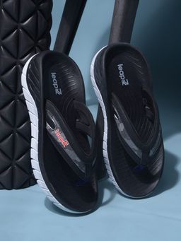 LIBERTY - Leap7x AUSTIN Black Casual Flipflops for Men