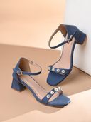 Blue color option, Sold out, Currently selected