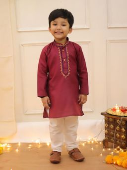 KID1 - Maroon Embroidered Kurta And Pyjama