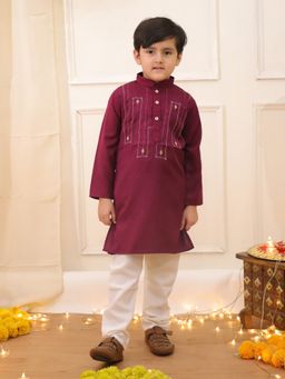 KID1 - Embroidered Silk Kurta With Pyjama